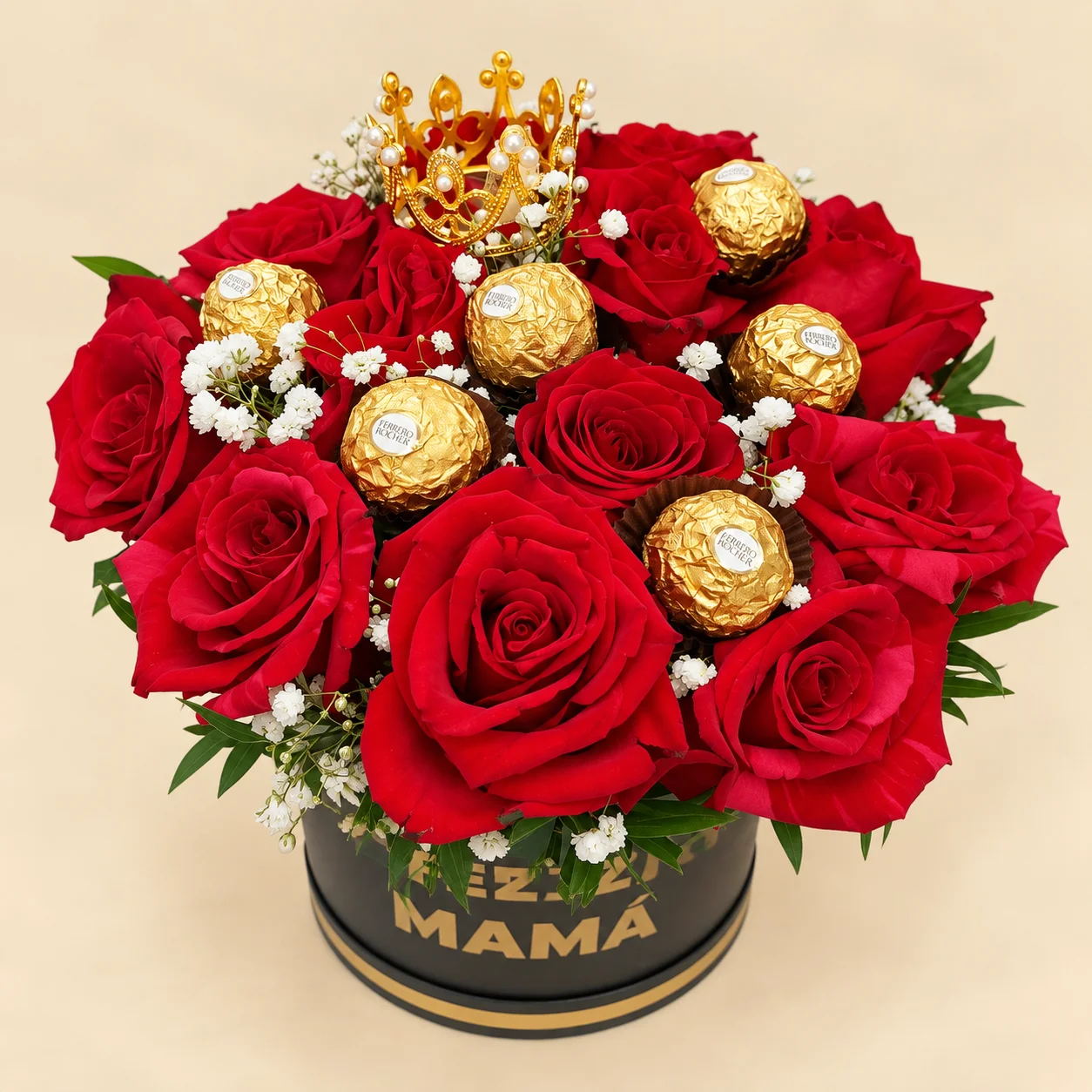 Corona para Mamá - 12 rosas rojas y 6 Ferrero Rocher en sombrerera negra con corona dorada